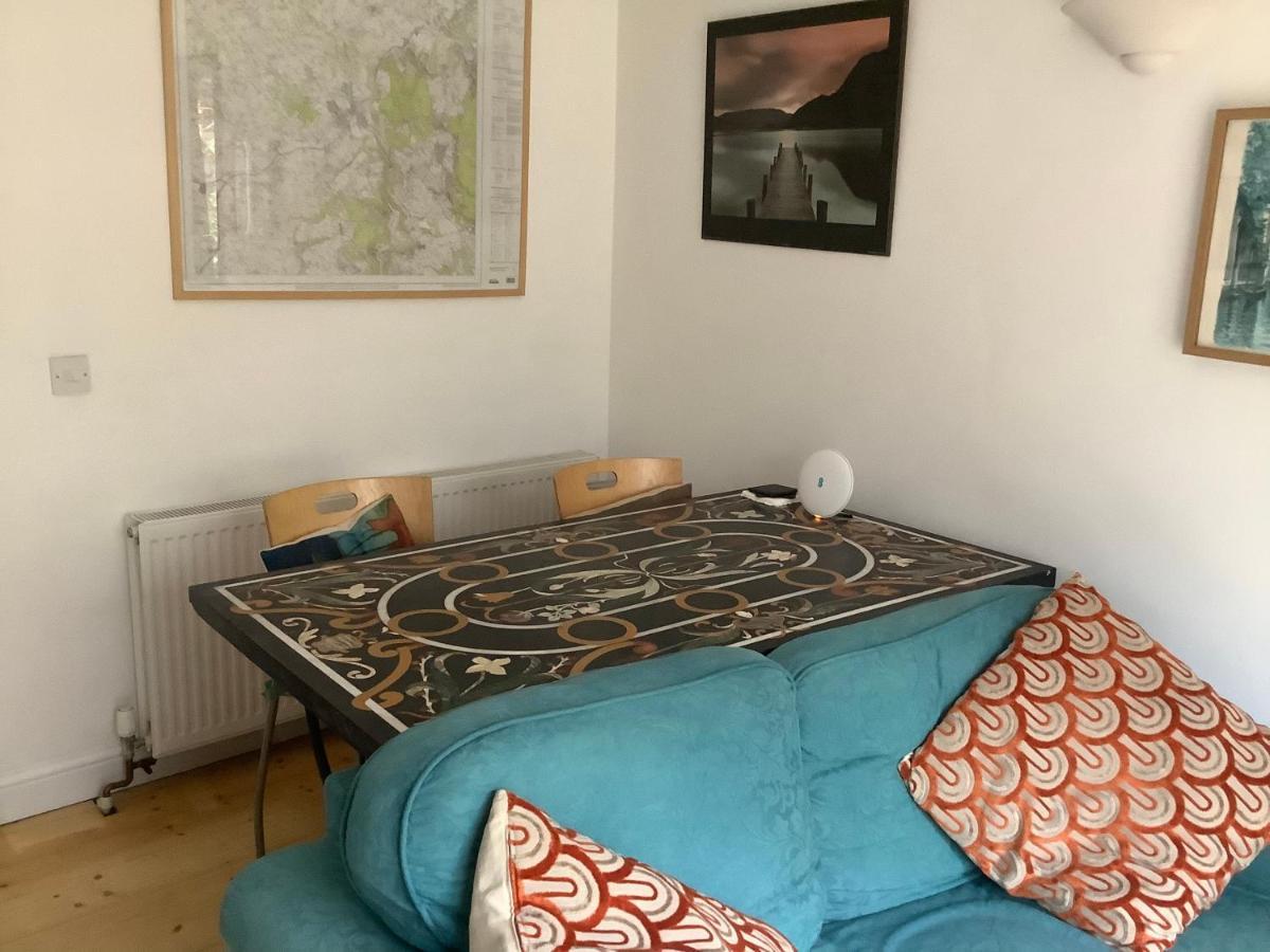 Primrose Villa Self Catering Bnb Monmouth Exteriér fotografie