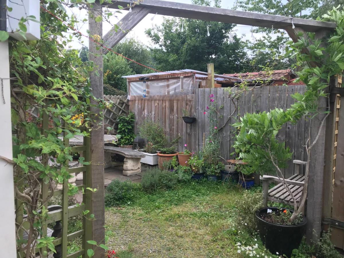 Primrose Villa Self Catering Bnb Monmouth Exteriér fotografie